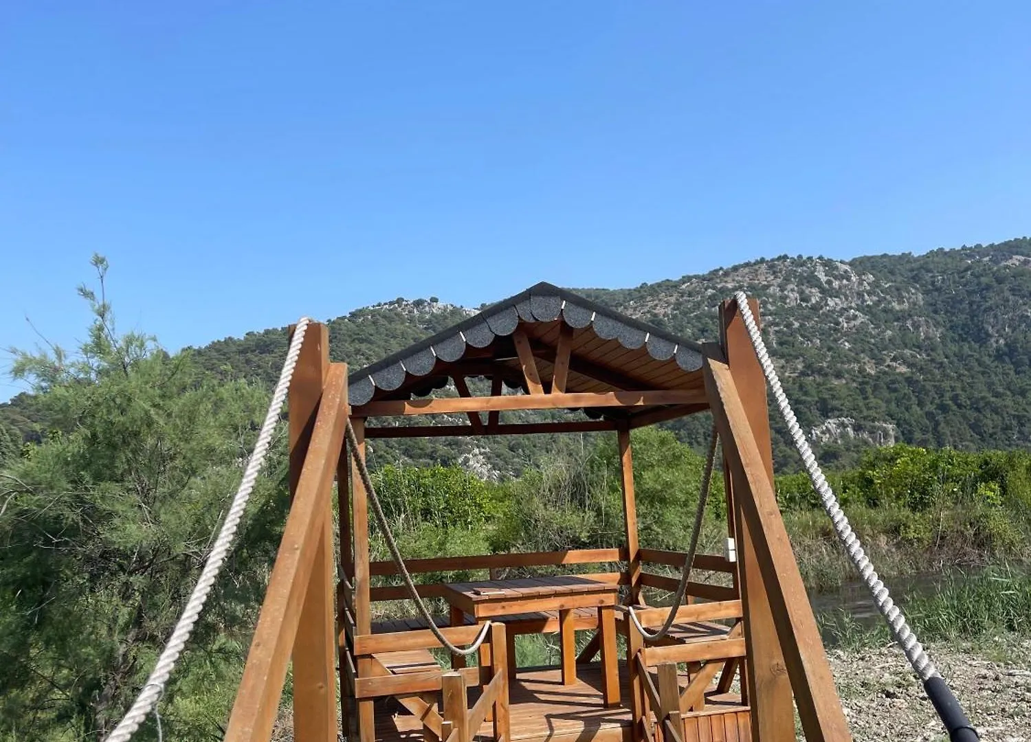 بيت للعطل 101 Guen Kiralik Havuzlu Lake House Kayacik دالامان تركيا