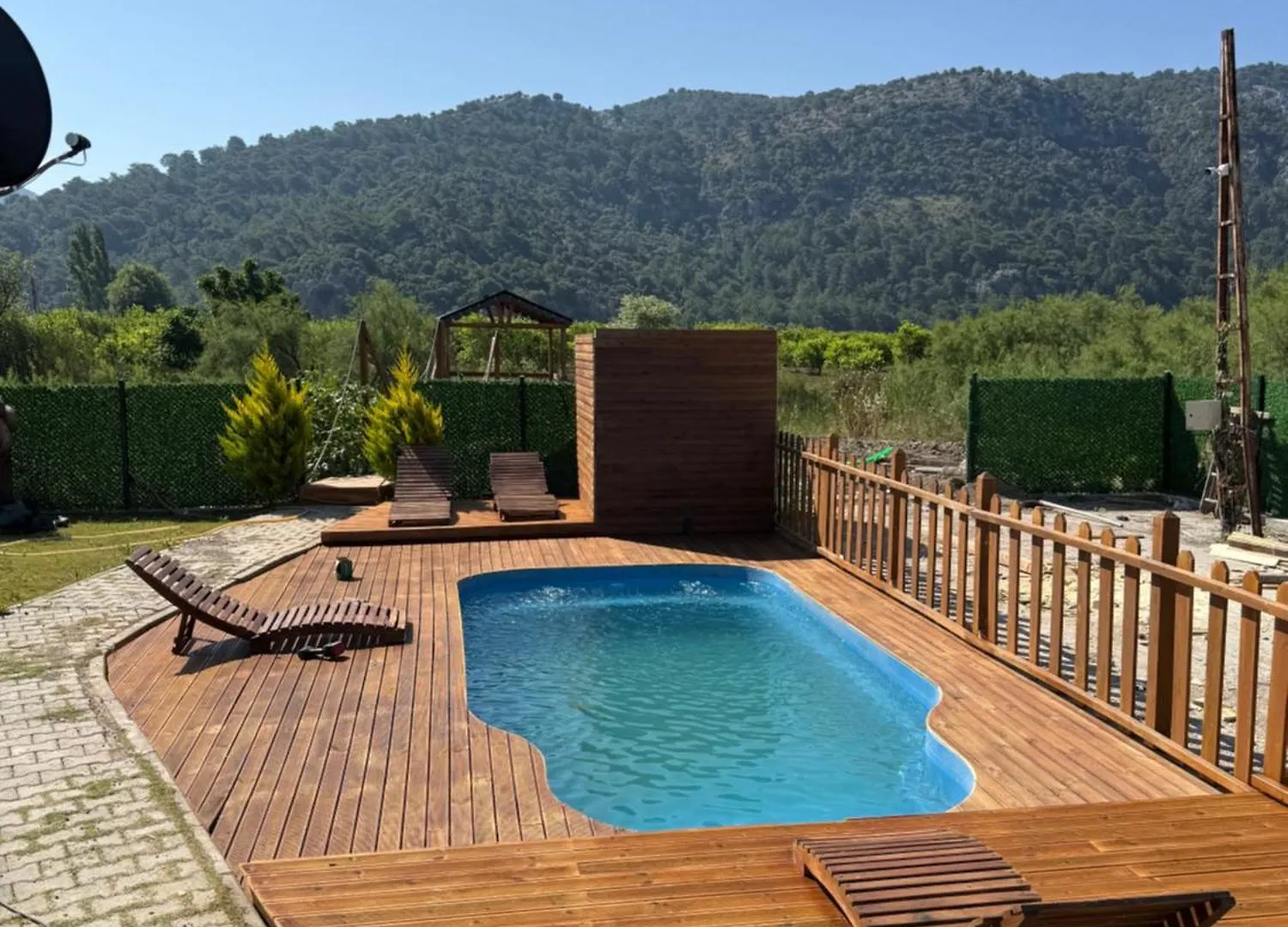 101 Guen Kiralik Havuzlu Lake House Kayacik دالامان تركيا