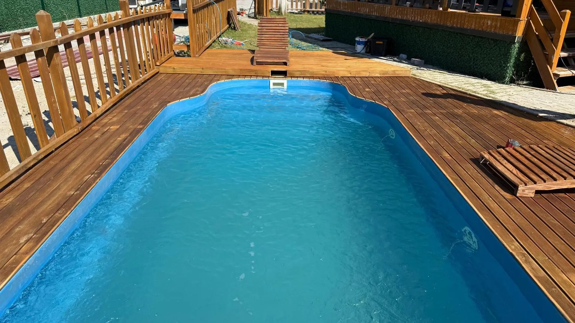 101 Guen Kiralik Havuzlu Lake House Kayacik دالامان بيت للعطل