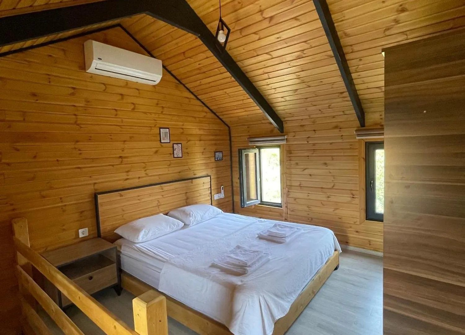 101 Guen Kiralik Havuzlu Lake House Kayacik Dalaman
